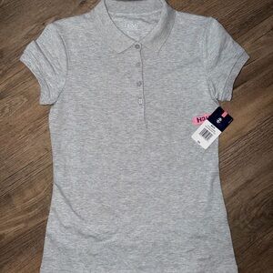 IZOD Women's Light Gray Button Down Shirt